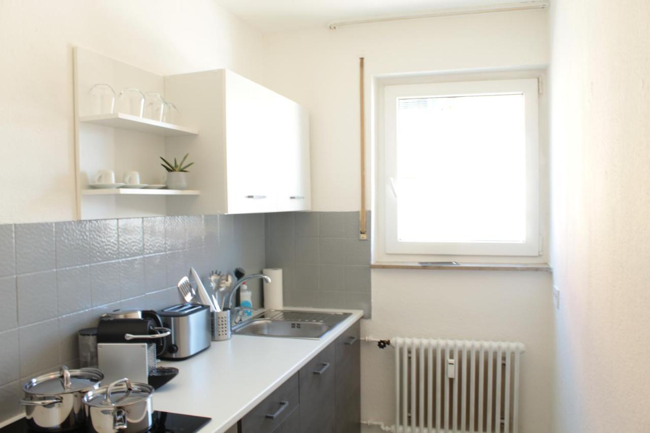 Zentral. Stylisch. Balkon & Parkplatz. Netflix Apartment ฮอลซ์การ์ลิงเกิน ภายนอก รูปภาพ